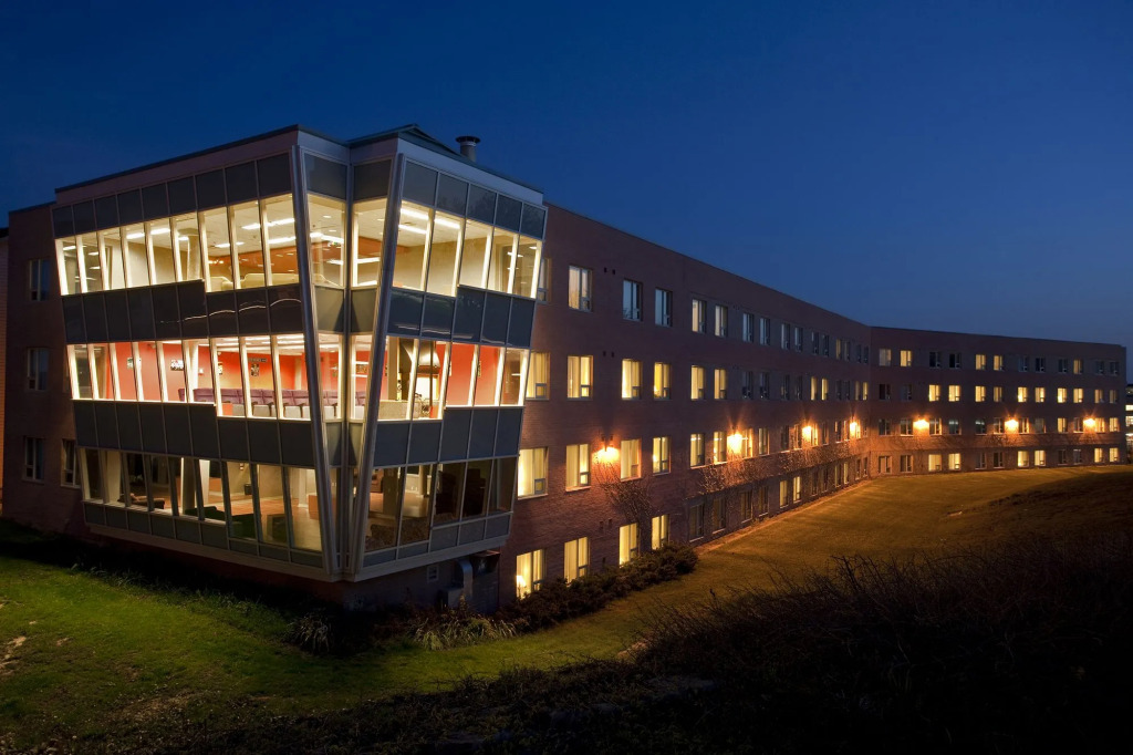 Residence & Conference Centre - Oshawa