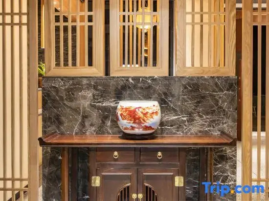 Zhushenglang Homestay (Huangshan Scenic Area Tangkou South Gate)