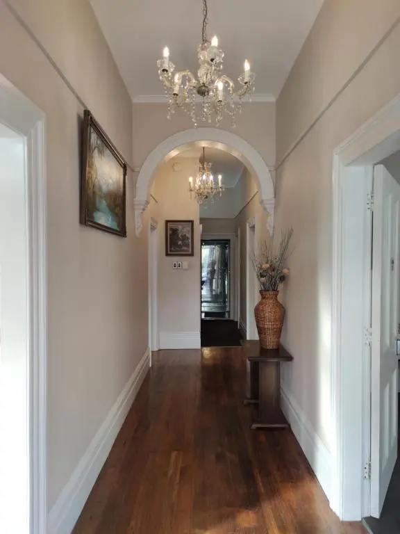 City Centre Superior Villa 3 large Double bedrooms