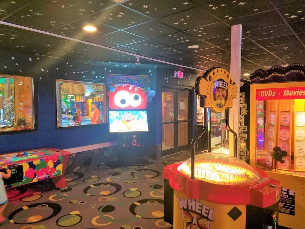 Splash Universe Resort