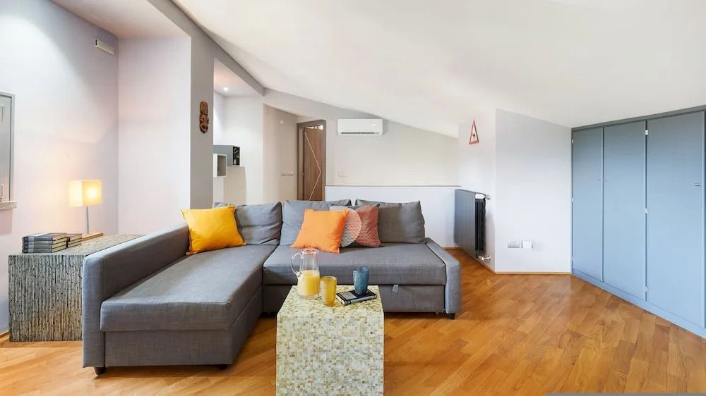 VILLA TIBERIO 6&2, Emma Villas