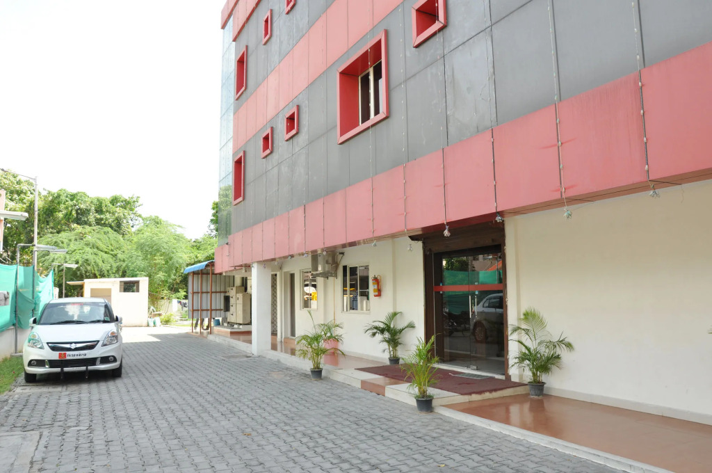 Treebo NGH Transit