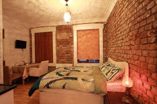Cezayir Suites
