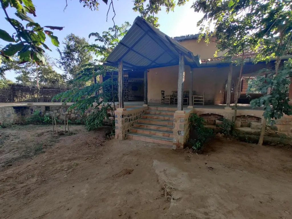 Surwahi Social Ecoestate Kanha