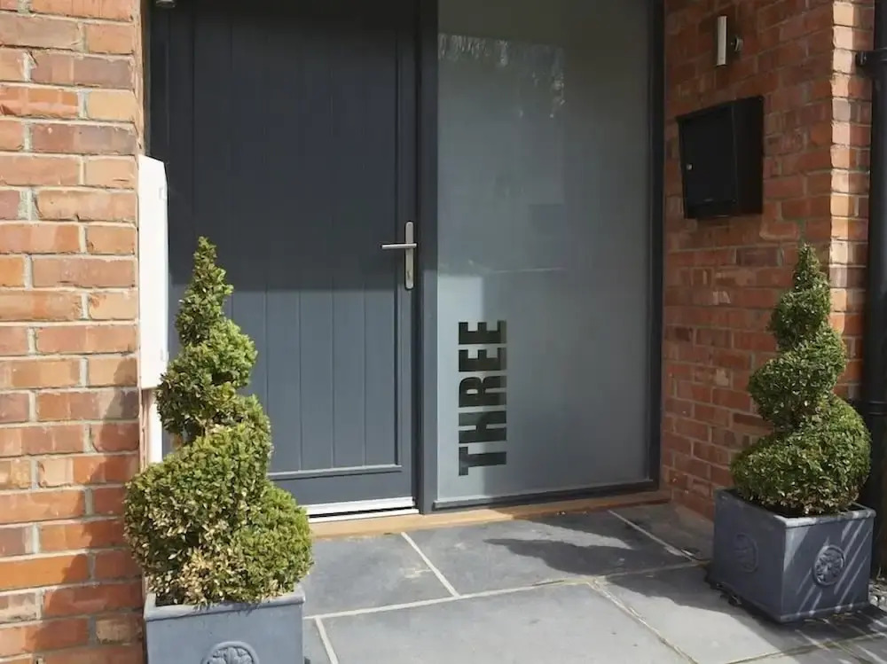 3 Eddystone Row