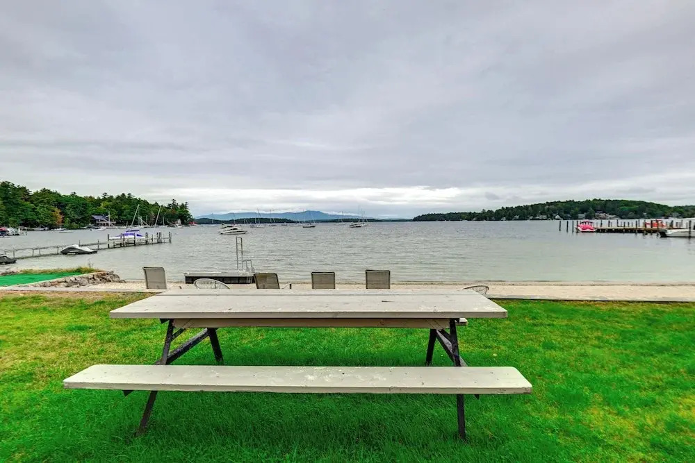 Lake Winnipesaukee Condo w/ Beach Access!