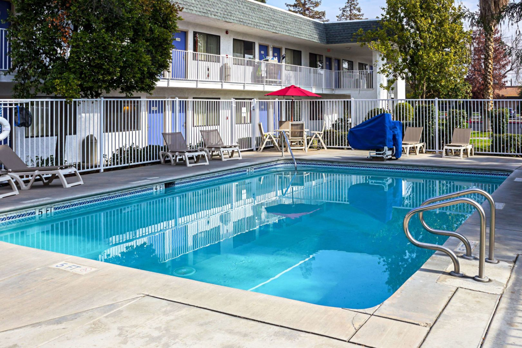 Motel 6-Porterville, CA