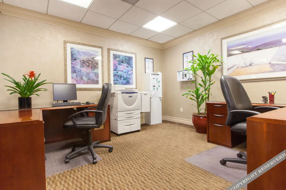Toluca Hills Apartments By Avalon