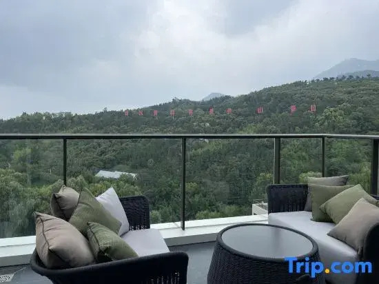 Mengshan Relaxation Resort Hotel