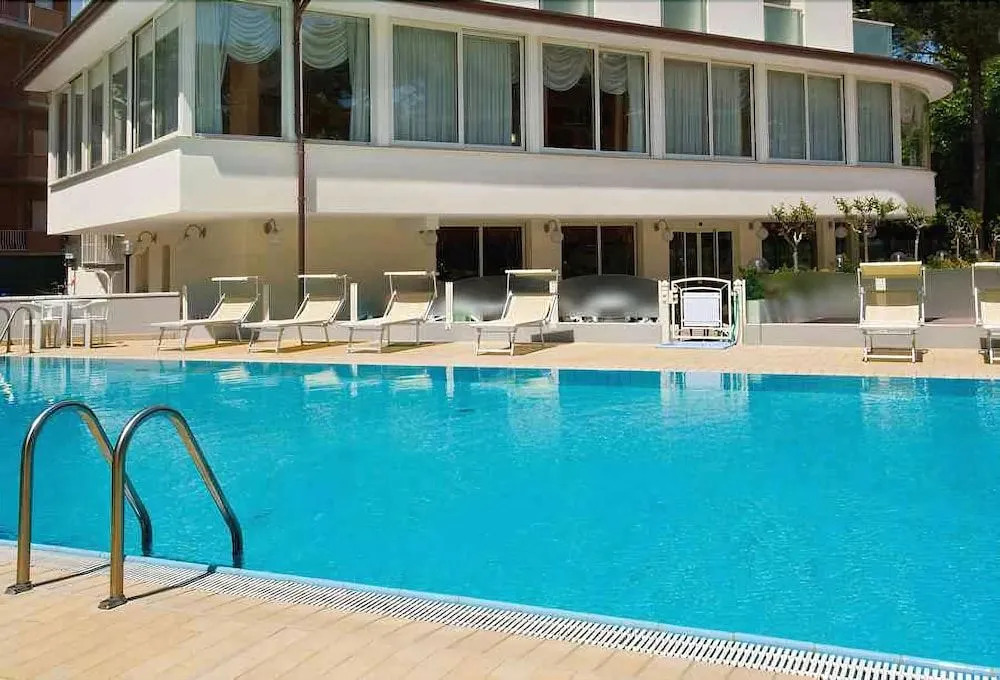 Hotel Thomas