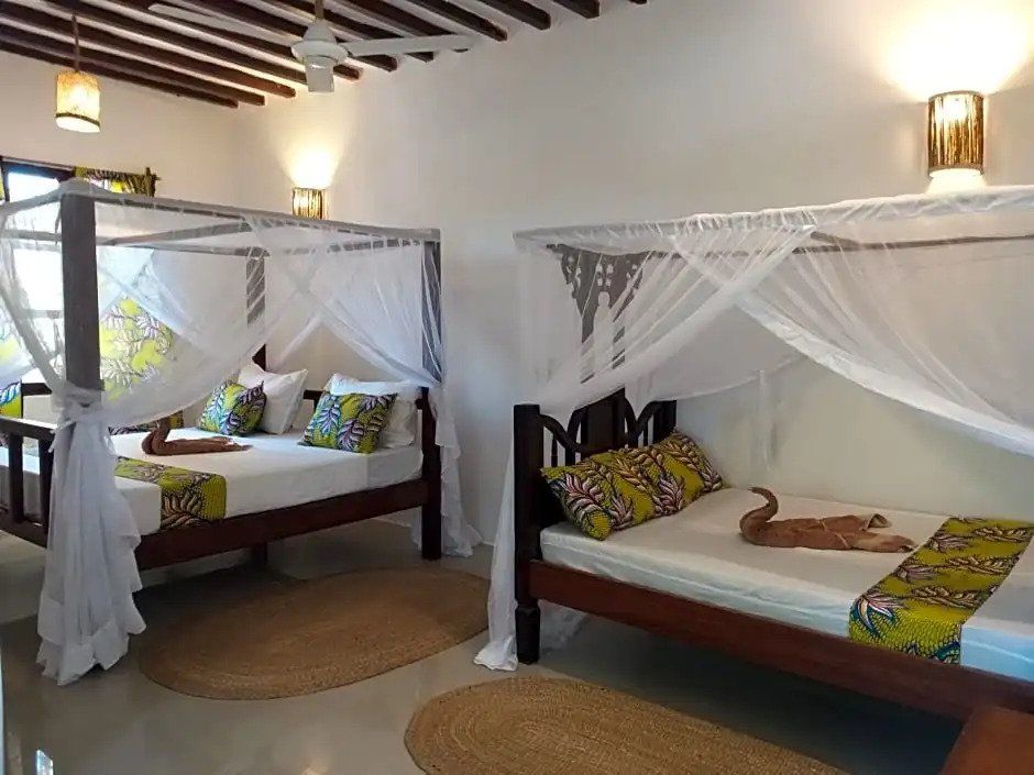 Mpole Bungalows