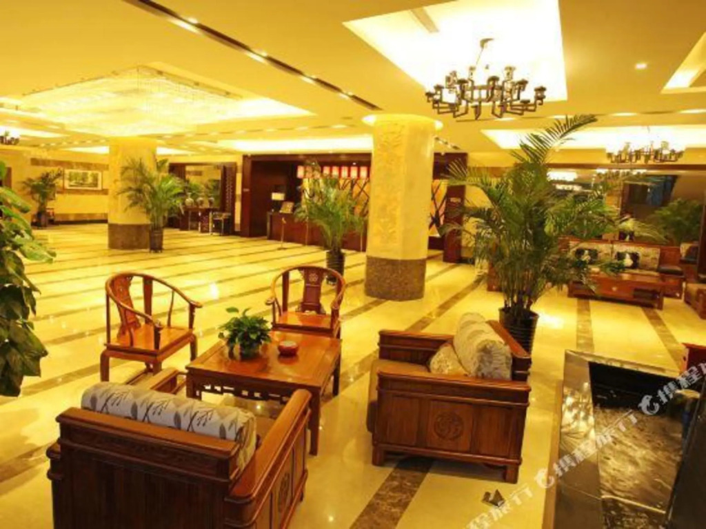 Junyue Hotel(石河子君悦酒店（石河子火车站店）)