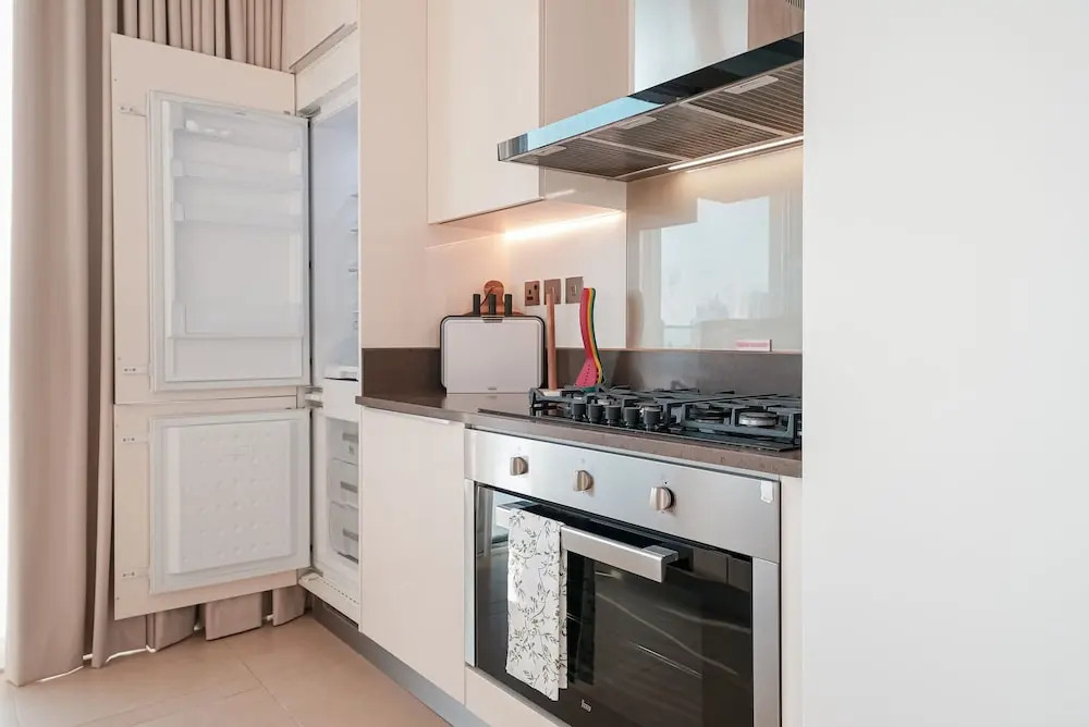 Luxe Living - Spacious 2BR - Marina Gate