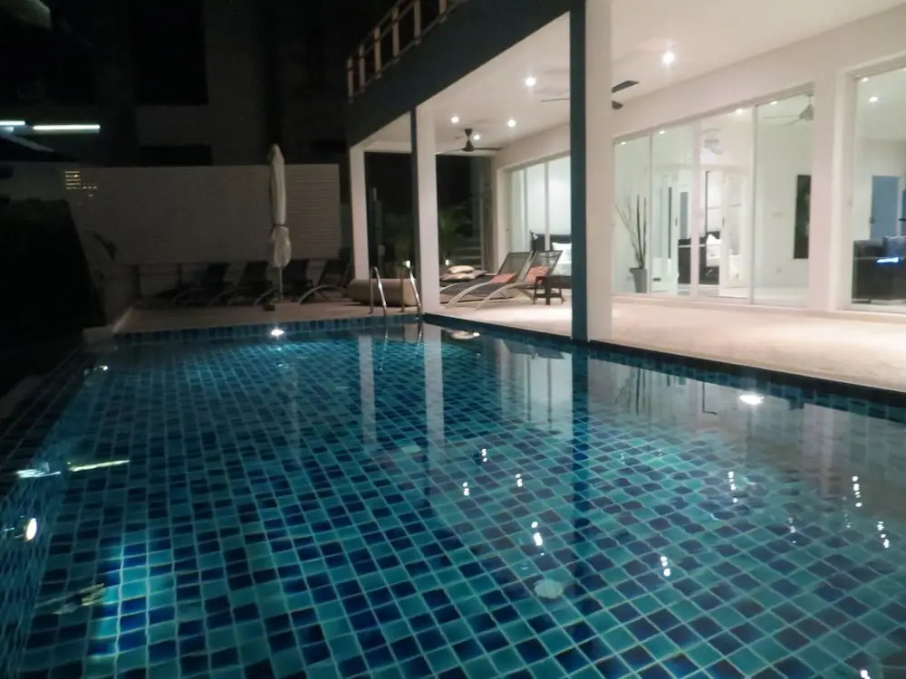 Villa Ginborn 5 bedroom Pool Villa with Sea View in Kata Beach
