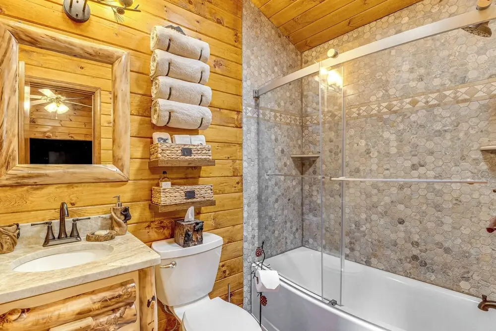 Game Room & Hot Tub: Pine Bear' Pocono Lake Cabin
