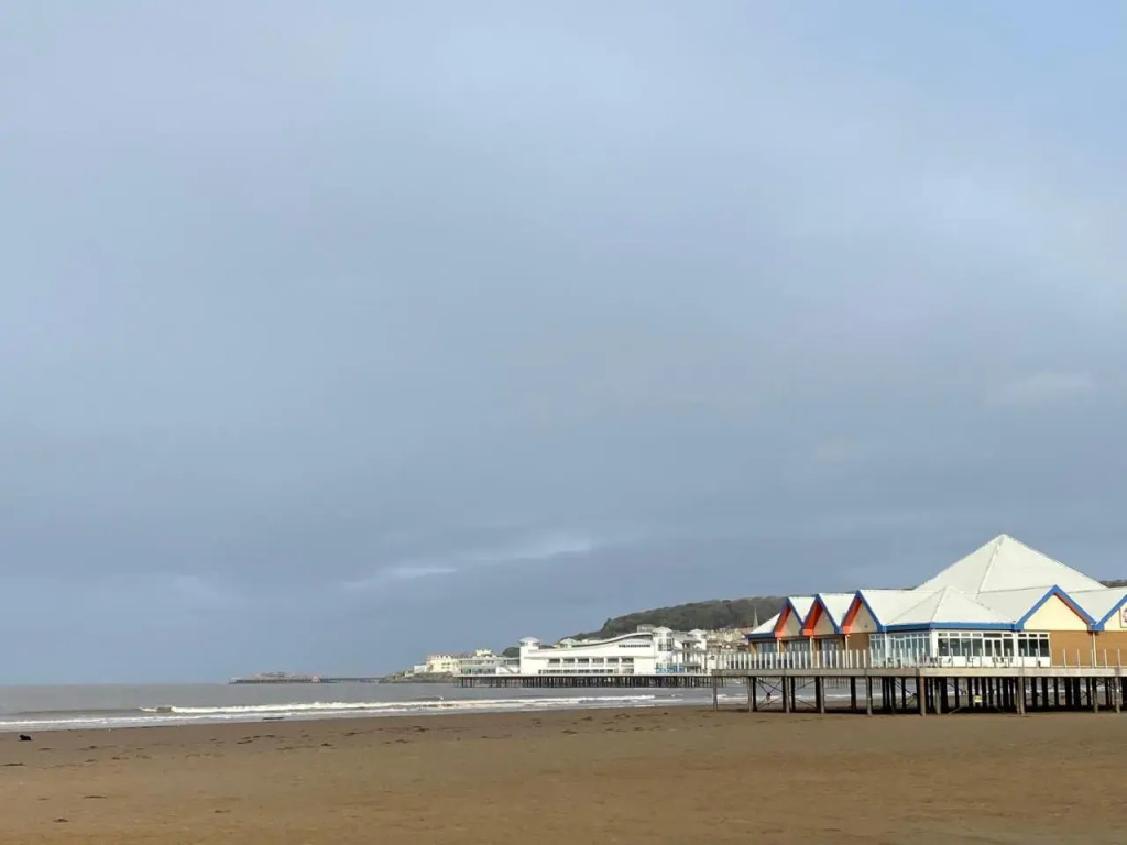 Westons Hideaway, 2 Bed, Free Parking, 6 Mins Walk To Beach,