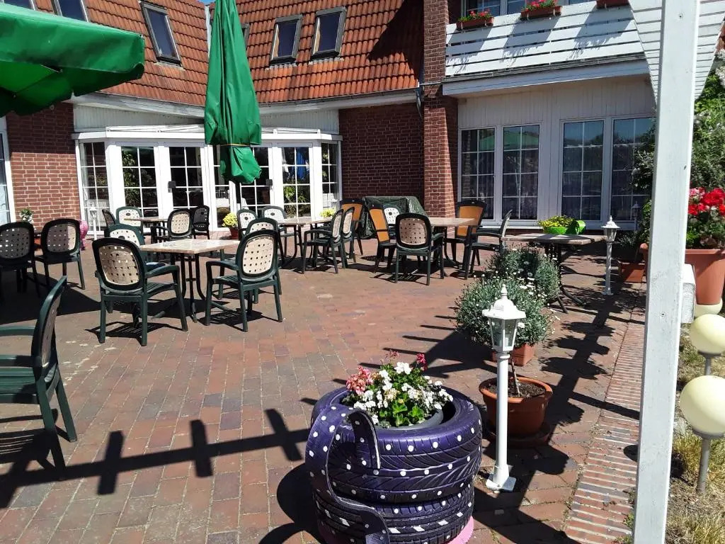 Mucha OHG Hotel Sembziner Hof