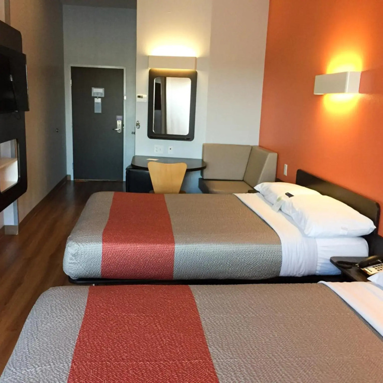 Motel 6 Midland, TX