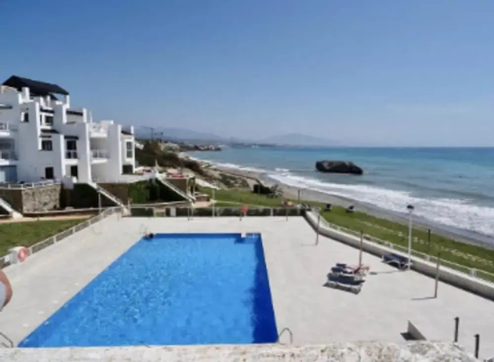 Premium Luxury-casares Del Mar-seaside Apartment