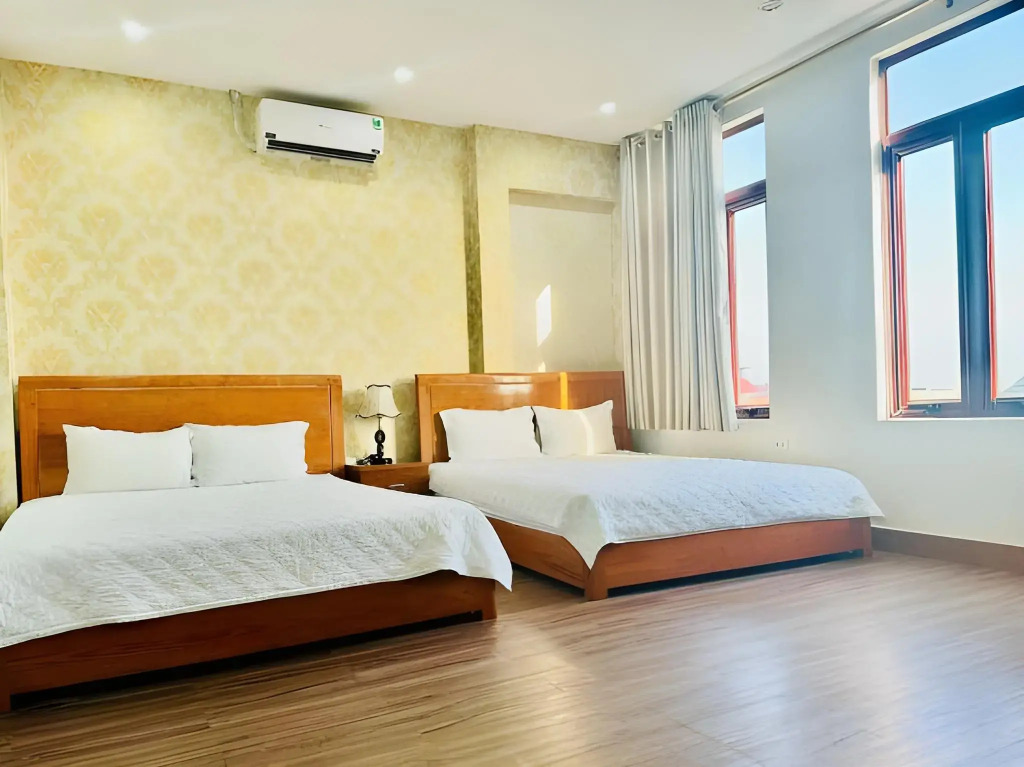 Luxury Airport Hotel & Spa