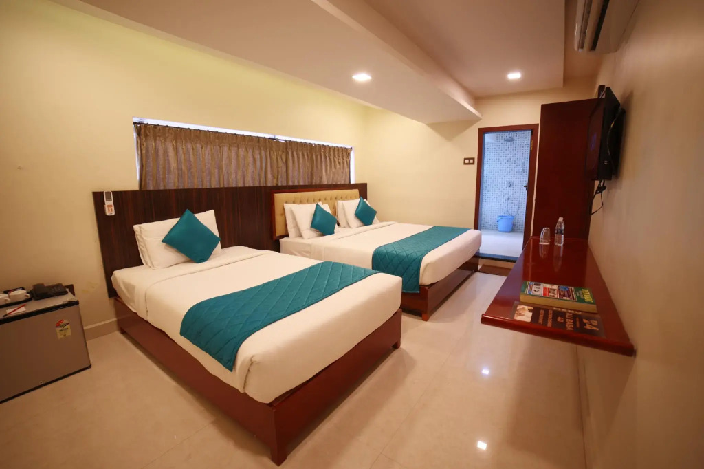 OYO 14759 Hotel President