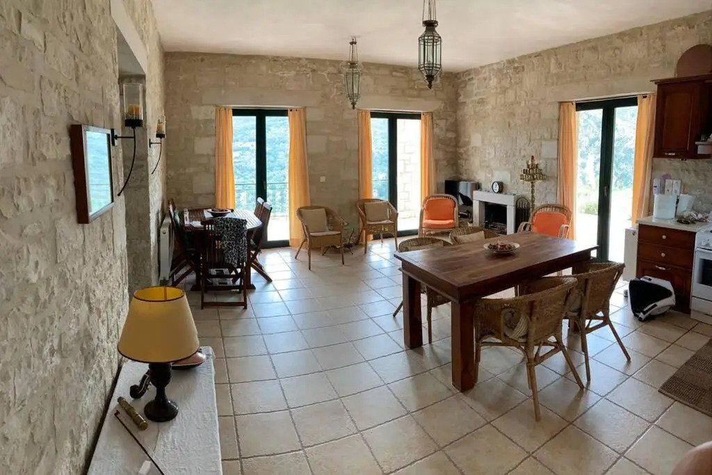 Frati Stone House
