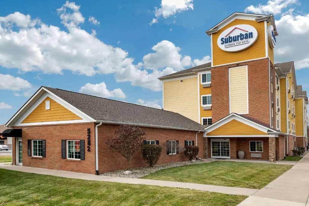 Birch Hill Suites - South Bend