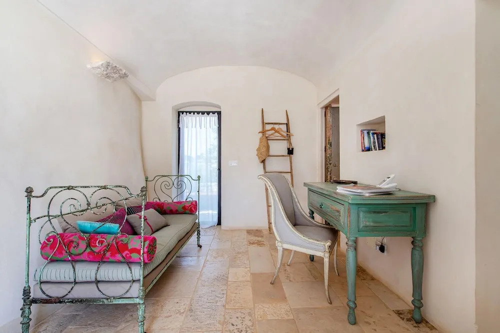 Tenuta Diciassetteconi Trulli With Pool