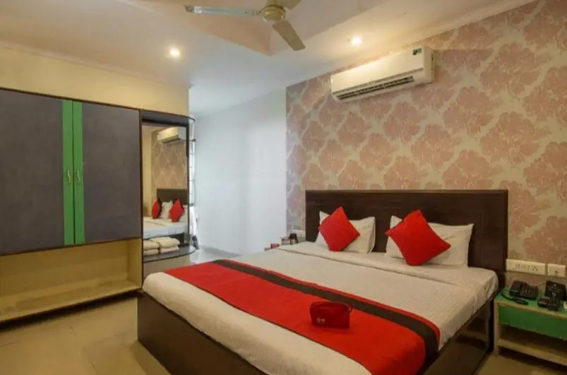 Hotel Sai Sangeeta