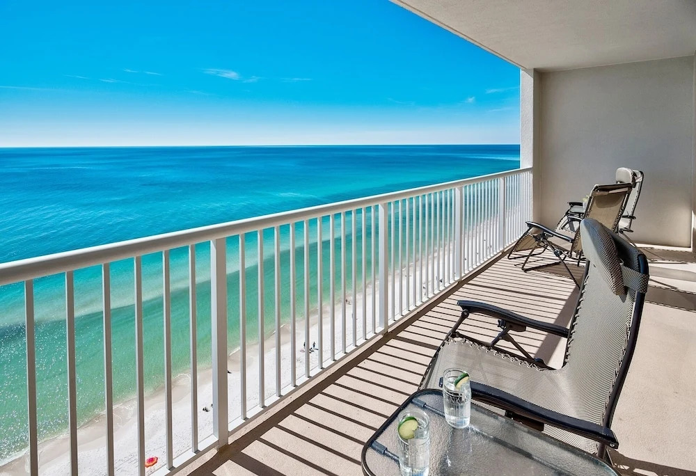 Majestic Beach 2 1704 835636 by RedAwning