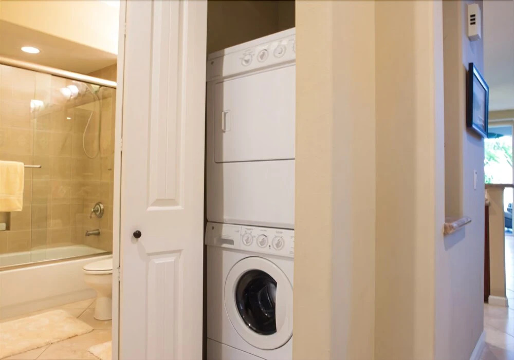 Leilani 3 Bedrooms 3 Bathrooms Condo