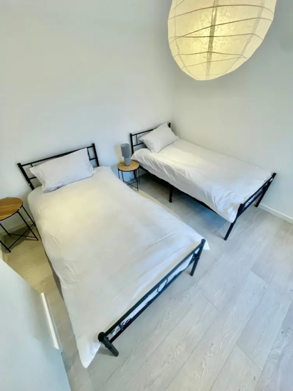 Cambridge Cozy 2 Bedroom Apartment 5 Sleep