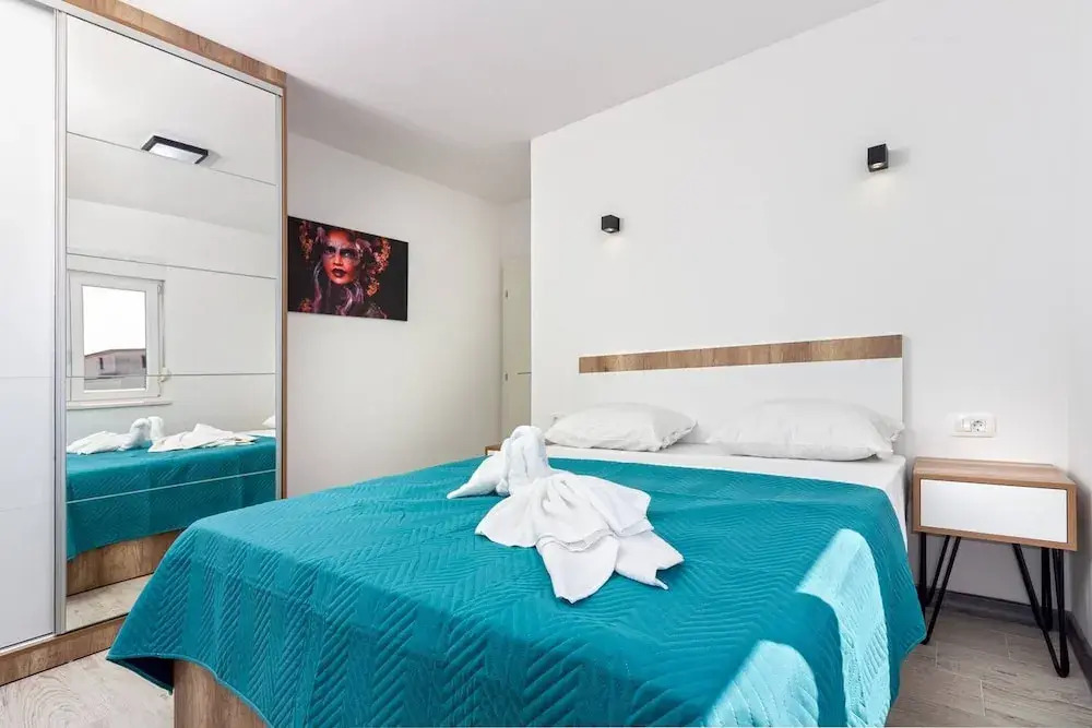 Modern Apartments With Private Balcony Kaštel Novi