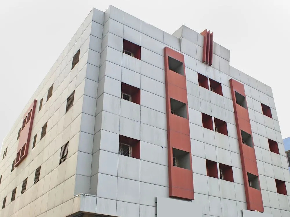 Hotel Jayratna