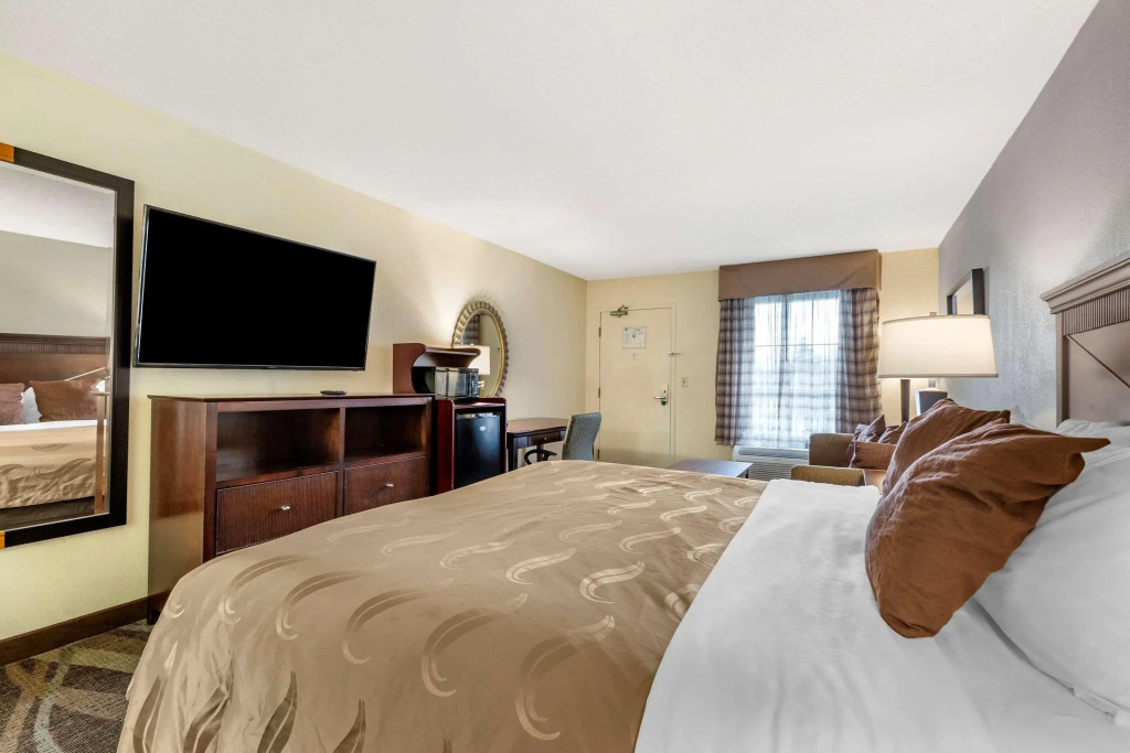 Quality Inn Windsor Mill - Baltimore