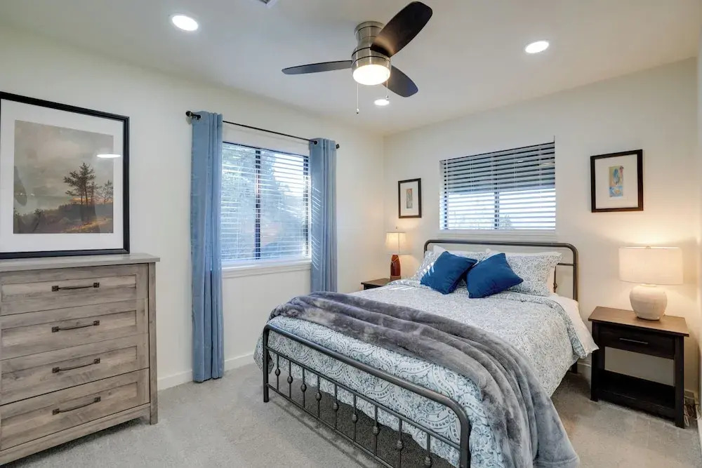 Hot Tub, Mountain Views: Scenic Prescott Home