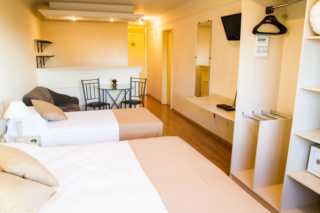 Harbor Buriti Hotel