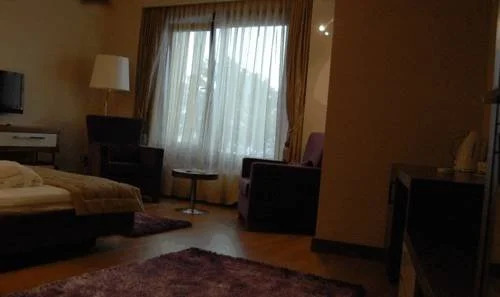 Padya Hotel