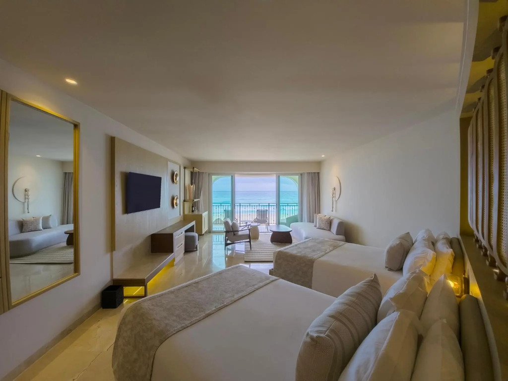 Royal Select at Grand Park Royal Cancún