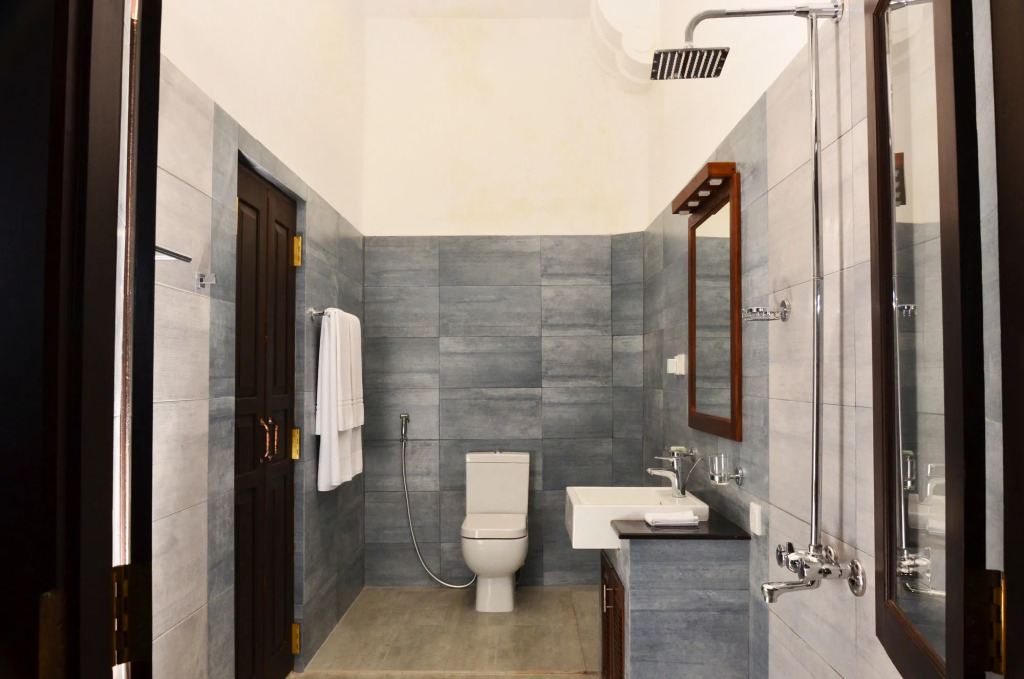 56 by Deco - Galle Fort