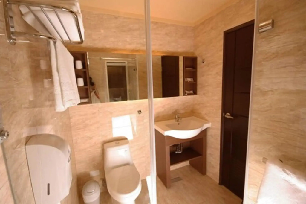 Kindness Hotel Glory Pier
