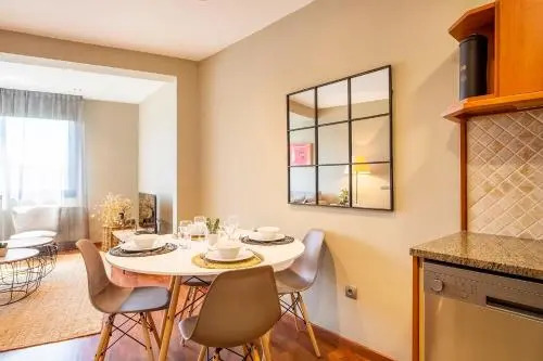 Up Rooms Banyoles