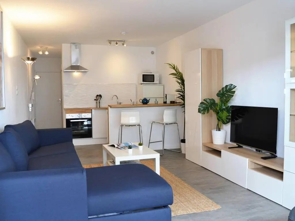 Appartement Le Lavandou, 1 pièce, 3 personnes - FR-1-251-303