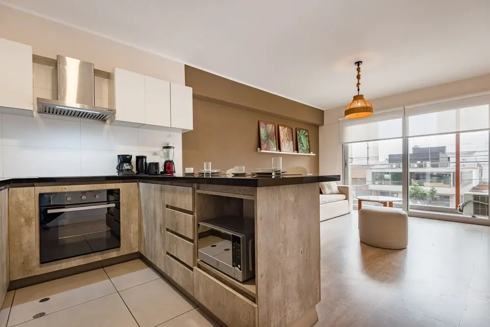 Trendy Host MID - Miraflores