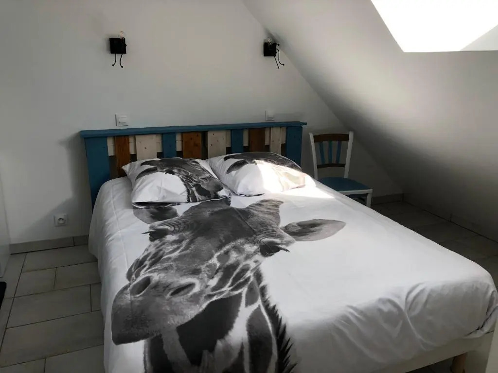 Gîte tout confort près du circuit des 24H du Mans - 3 chambres, jardin et parking privé - FR-1-410-261