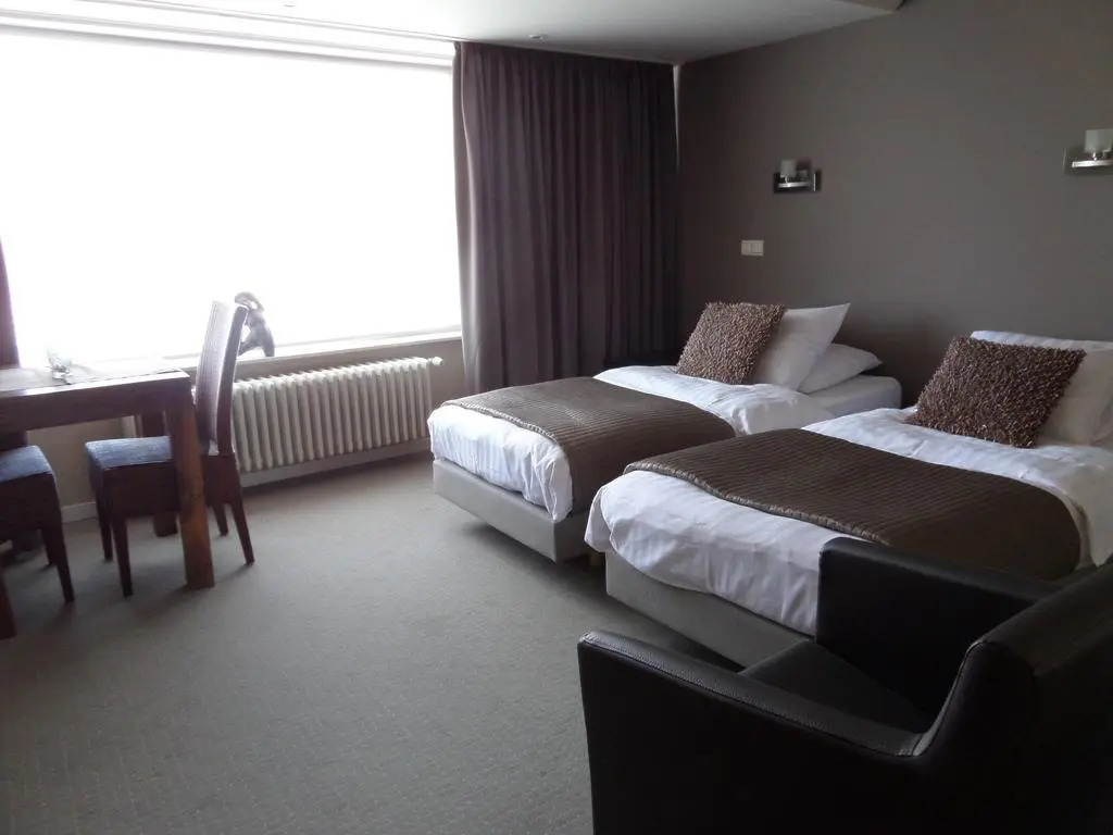 Aurora B&B