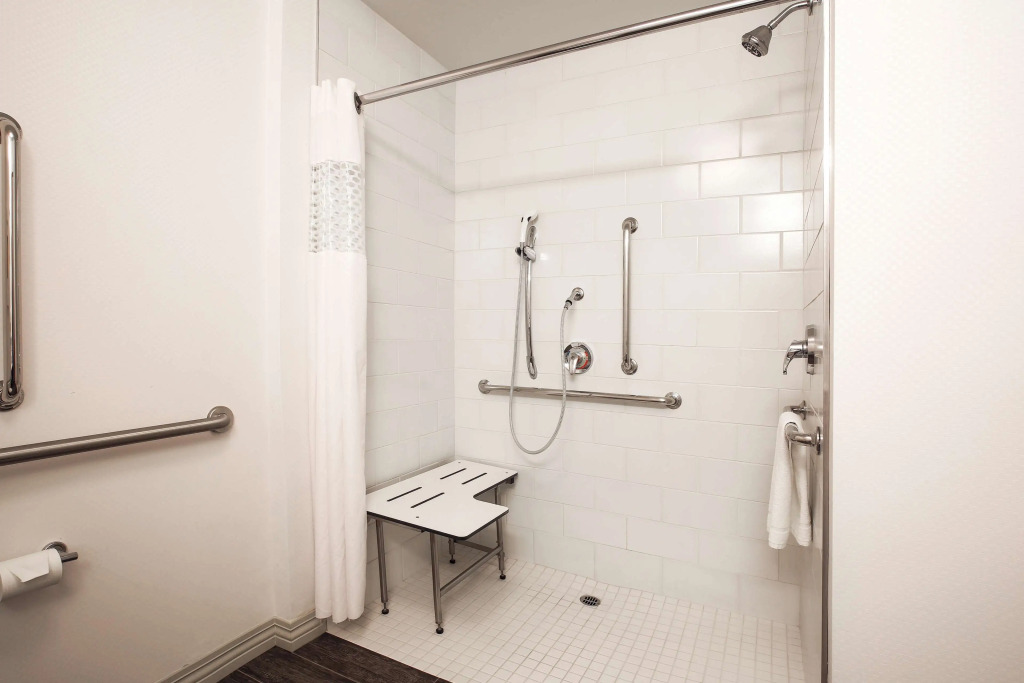 Hampton Inn & Suites Camarillo