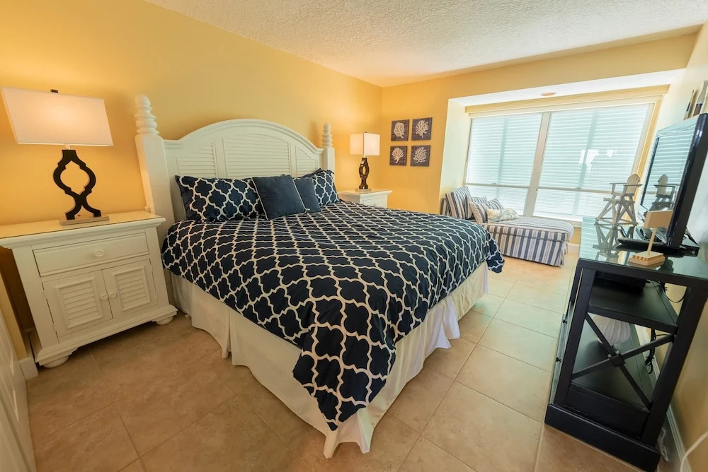 Coquina Beach Club 204