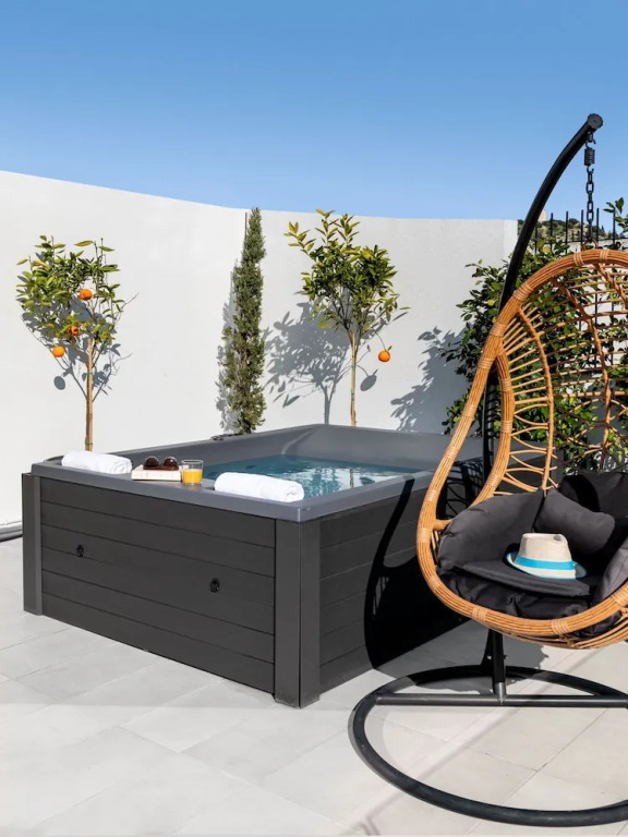 Filopappou Hill Suites by Athens Stay