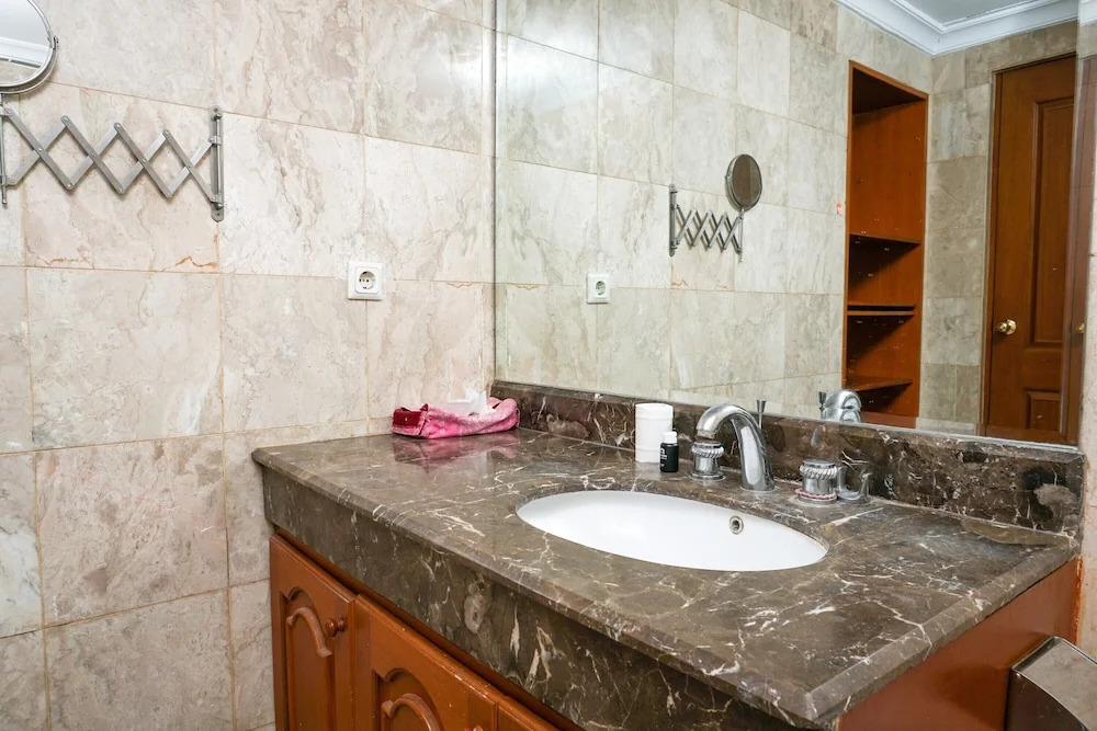 Homey 1br Apartment at Pavilion Sudirman